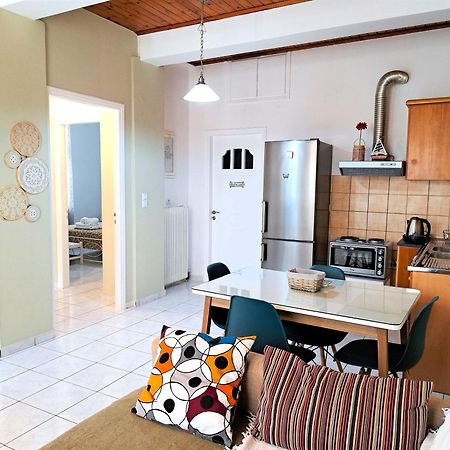 Family Stone Apartment Кипарисия Екстериор снимка